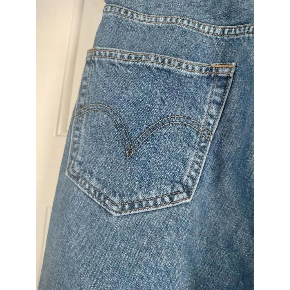 Vintage Levi's 505 Regular Fit Denim Shorts Jorts Medium‎ Wash Men's 36 x 10
